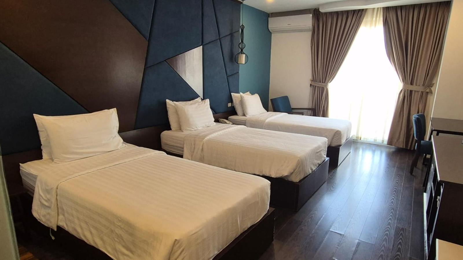 Azalea Parkview Hotel Виентиане Екстериор снимка