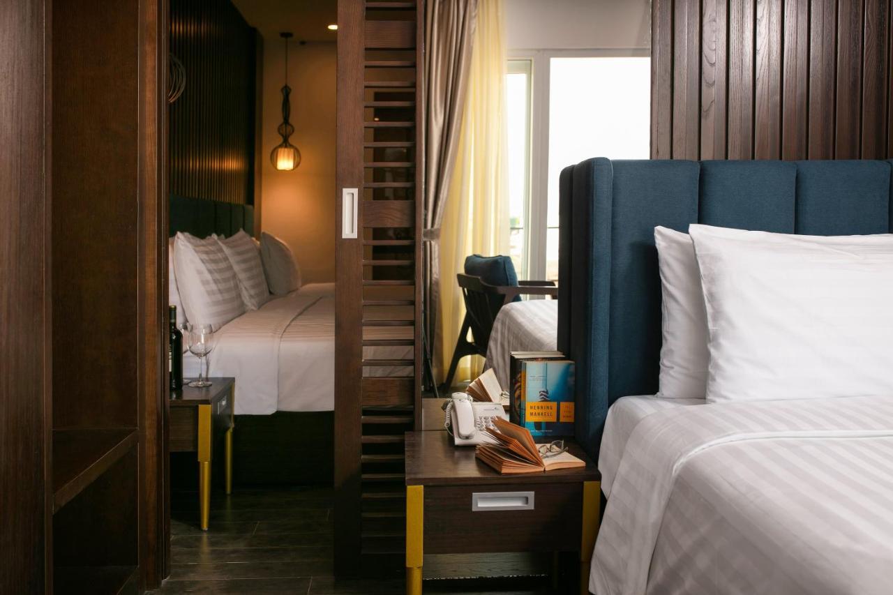 Azalea Parkview Hotel Виентиане Екстериор снимка